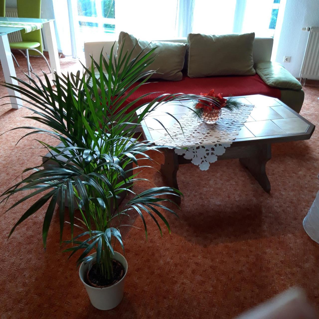 Zimmer Und Apartment Rosi Krakow am See Exterior photo
